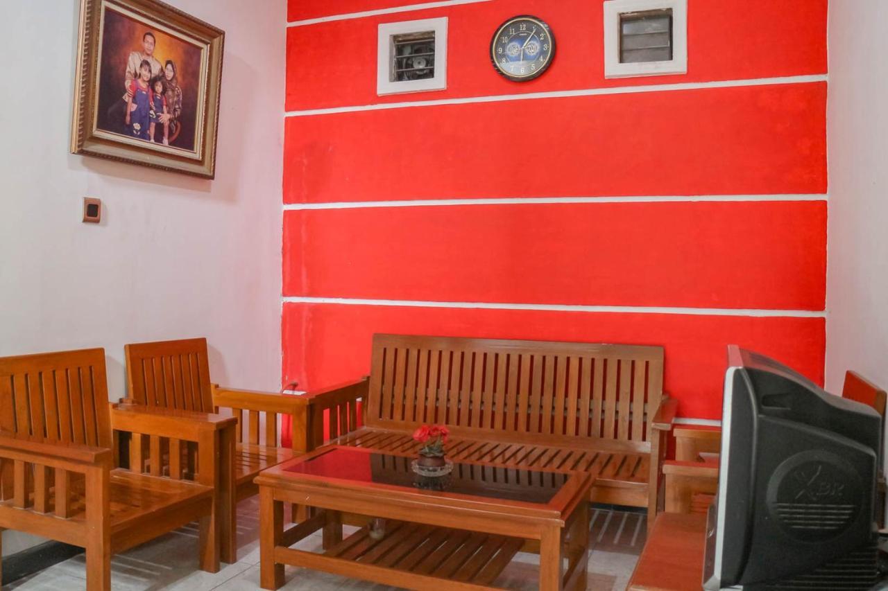Wisma Vandera Syariah Garut Mitra Reddoorz المظهر الخارجي الصورة